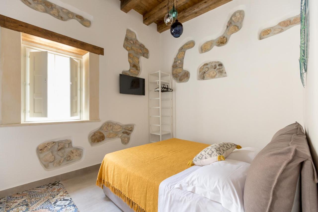 Ortigia Boutique Palace Syracuse Bagian luar foto