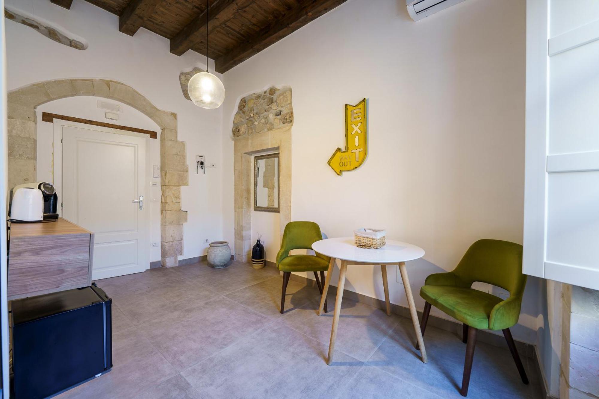 Ortigia Boutique Palace Syracuse Bagian luar foto