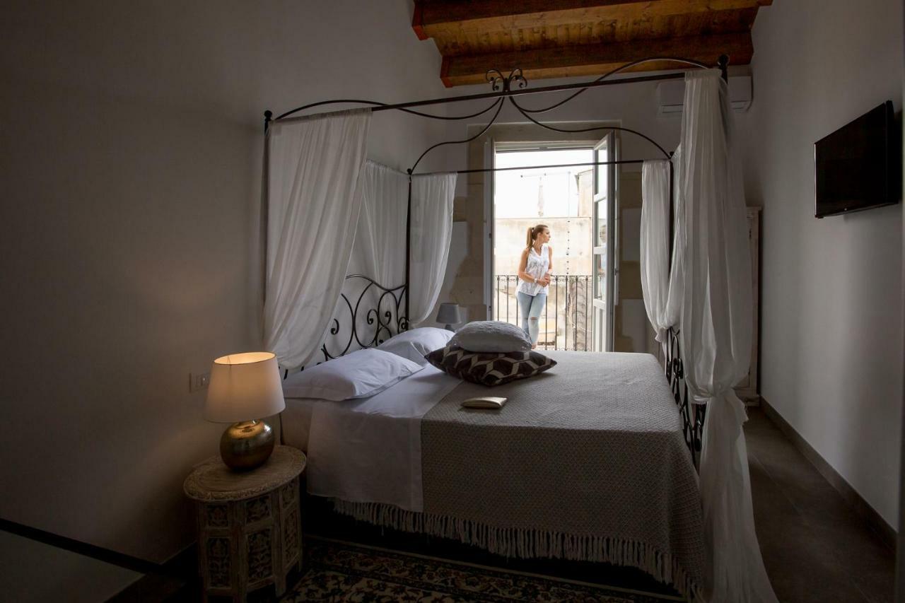 Ortigia Boutique Palace Syracuse Bagian luar foto